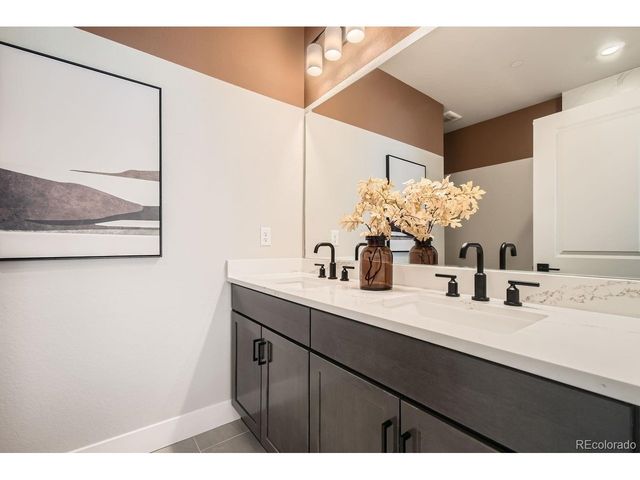 1618 Park Pl, Broomfield, CO 80023