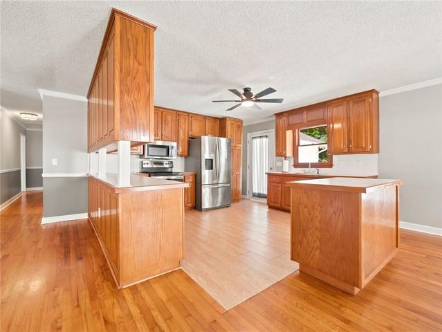 178 Gay Thompson Drive, Canton, GA 30115