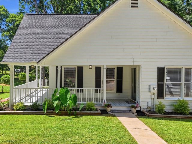 178 Gay Thompson Drive, Canton, GA 30115