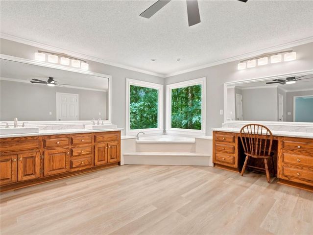 178 Gay Thompson Drive, Canton, GA 30115