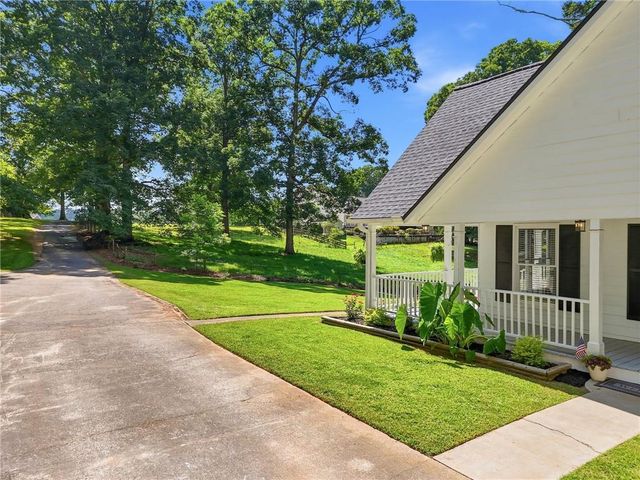 178 Gay Thompson Drive, Canton, GA 30115