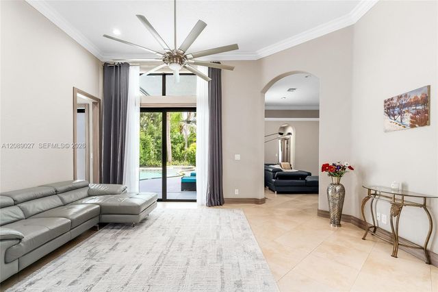 5875 NW 123rd Avenue, Coral Springs, FL 33076