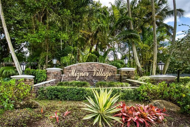 5875 NW 123rd Avenue, Coral Springs, FL 33076