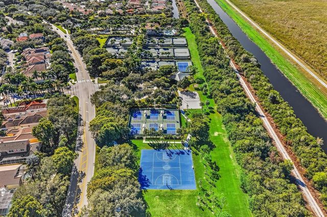5875 NW 123rd Avenue, Coral Springs, FL 33076