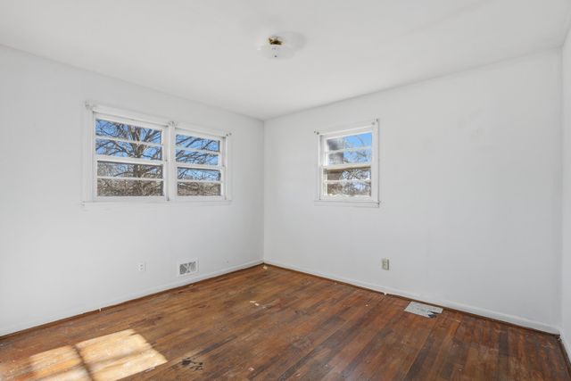 230 Foxhall Road, Spartanburg, SC 29306