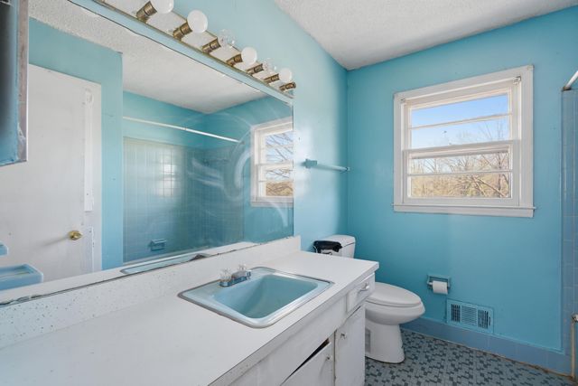 230 Foxhall Road, Spartanburg, SC 29306