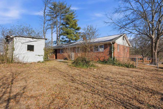 230 Foxhall Road, Spartanburg, SC 29306