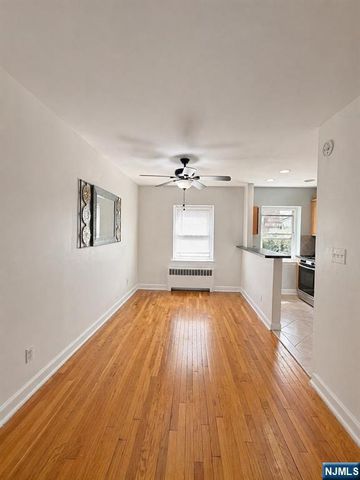 241 Johnson Avenue M2, Hackensack, NJ 07601