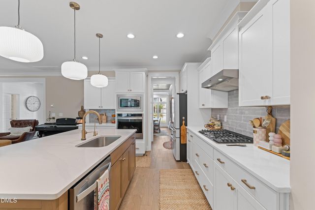 23 Bucchero Lane, Clayton, NC 27527