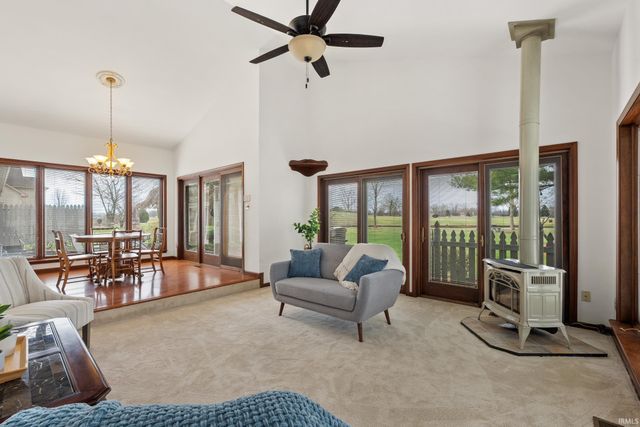 2817 E Prestwick Road, Winona Lake, IN 46590