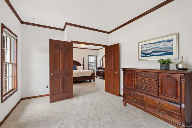 2817 E Prestwick Road, Winona Lake, IN 46590