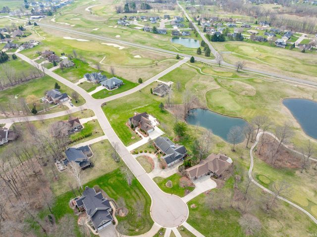 2817 E Prestwick Road, Winona Lake, IN 46590