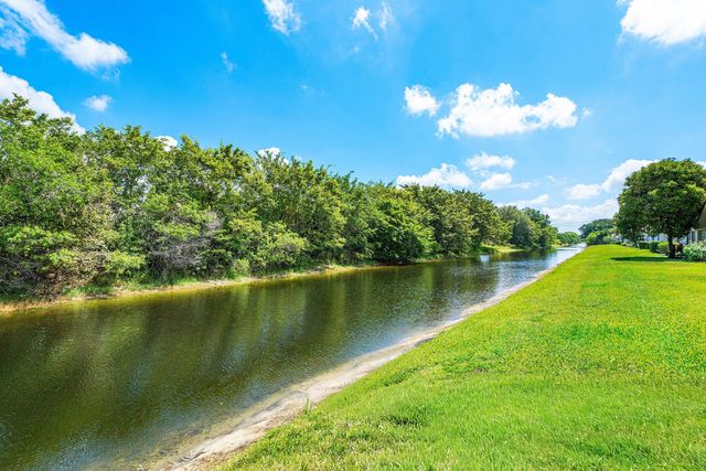 11163 S 180th Ct S S, Boca Raton, FL 33498