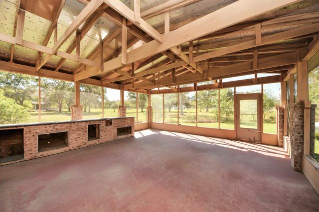 3607 S Main Street, Anahuac, TX 77514