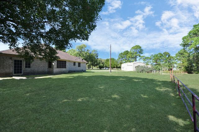 3607 S Main Street, Anahuac, TX 77514