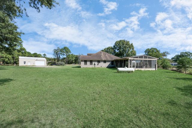 3607 S Main Street, Anahuac, TX 77514