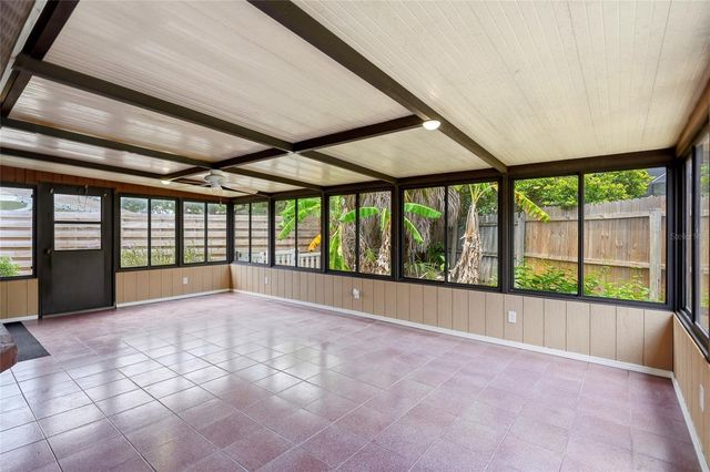 2711 GULF GATE DRIVE, Sarasota, FL 34231