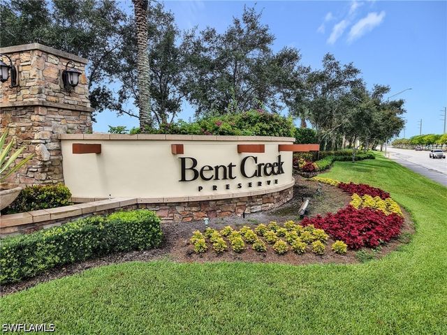 9454 Greenleigh CT, Naples, FL 34120