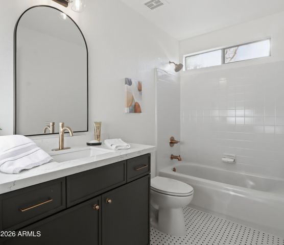 9029 E Nacoma Drive, Sun Lakes, AZ 85248