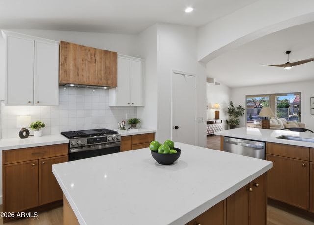 9029 E Nacoma Drive, Sun Lakes, AZ 85248