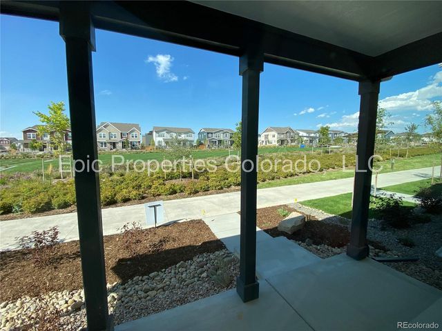 6012 N Netherland Court, Aurora, CO 80019