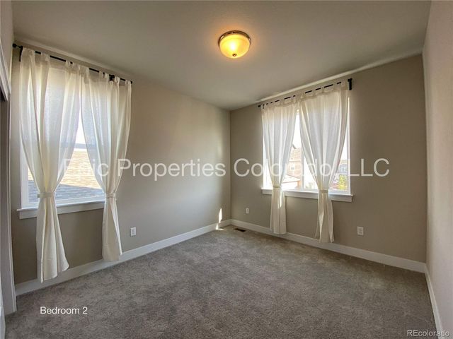 6012 N Netherland Court, Aurora, CO 80019