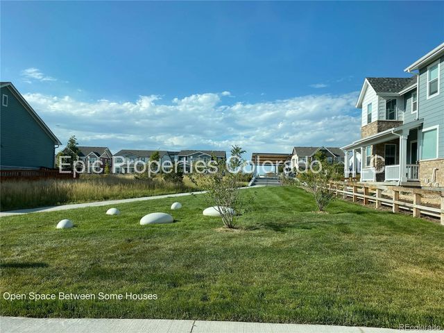 6012 N Netherland Court, Aurora, CO 80019