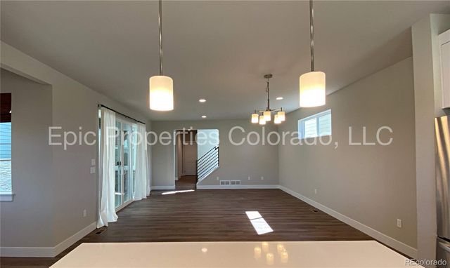 6012 N Netherland Court, Aurora, CO 80019