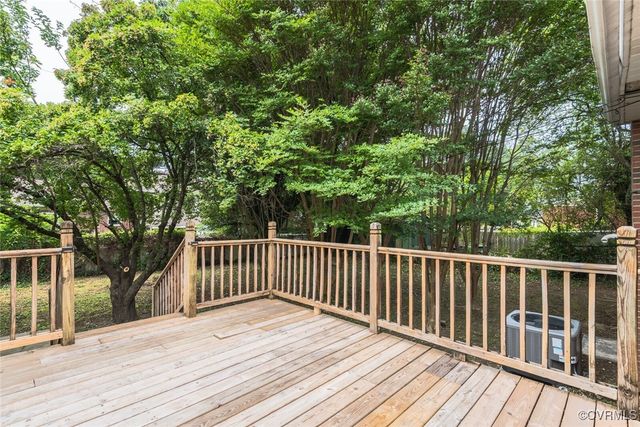 8005 Three Chopt Rd, Henrico, VA 23229