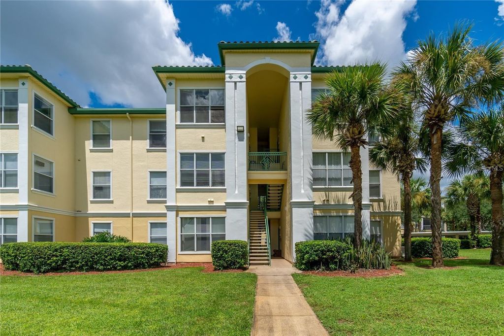8902 LEGACY COURT 106, Kissimmee, FL 34747