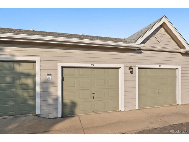 6017 Castlegate Dr F17, Castle Rock, CO 80108