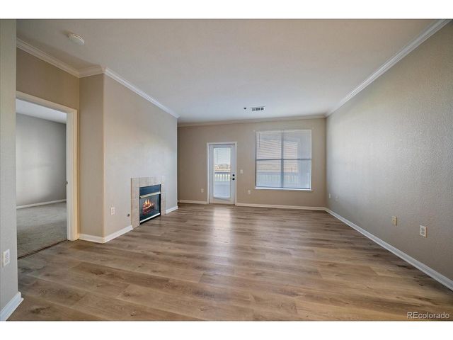 6017 Castlegate Dr F17, Castle Rock, CO 80108