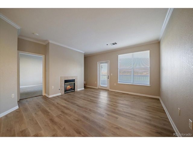 6017 Castlegate Dr F17, Castle Rock, CO 80108