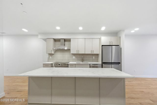 801 Main Street B6, Avon-by-the-sea, NJ 07717