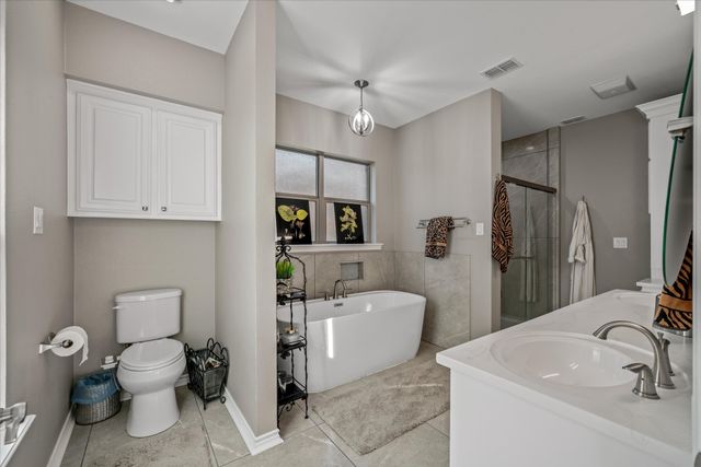 318 Crestview Lane, Hideaway, TX 75771