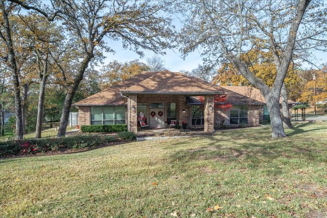 318 Crestview Lane, Hideaway, TX 75771