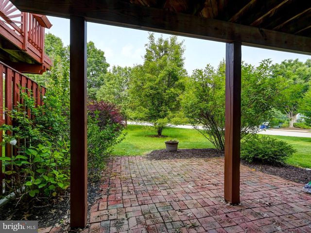 3 SANDVIEW CT, Baltimore, MD 21209