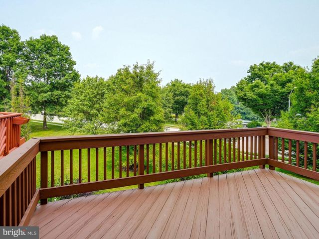 3 SANDVIEW CT, Baltimore, MD 21209