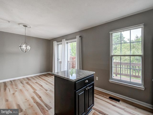 3 SANDVIEW CT, Baltimore, MD 21209