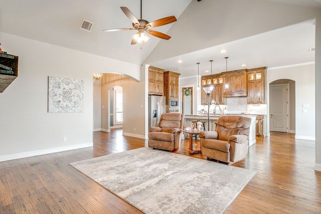 8617 Tuscan Way, Godley, TX 76044