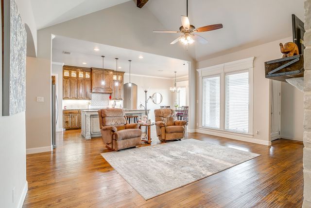 8617 Tuscan Way, Godley, TX 76044