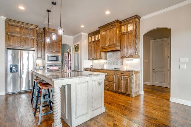 8617 Tuscan Way, Godley, TX 76044