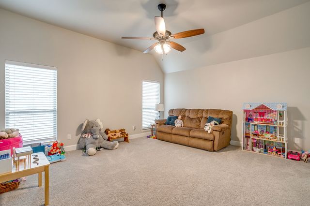 8617 Tuscan Way, Godley, TX 76044