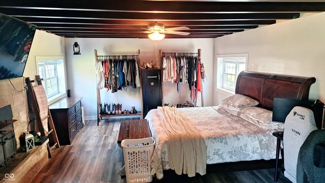 12871 W State Road 32, Yorktown, IN 47396