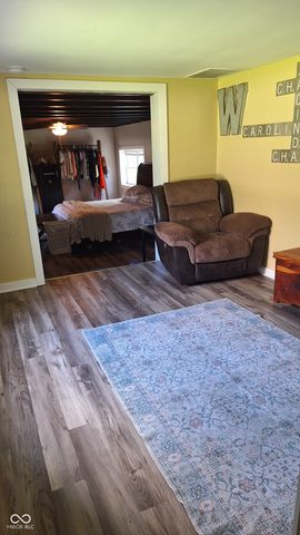 12871 W State Road 32, Yorktown, IN 47396