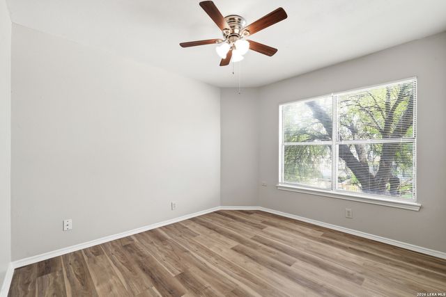13254 WOOD CLIMB ST, San Antonio, TX 78233