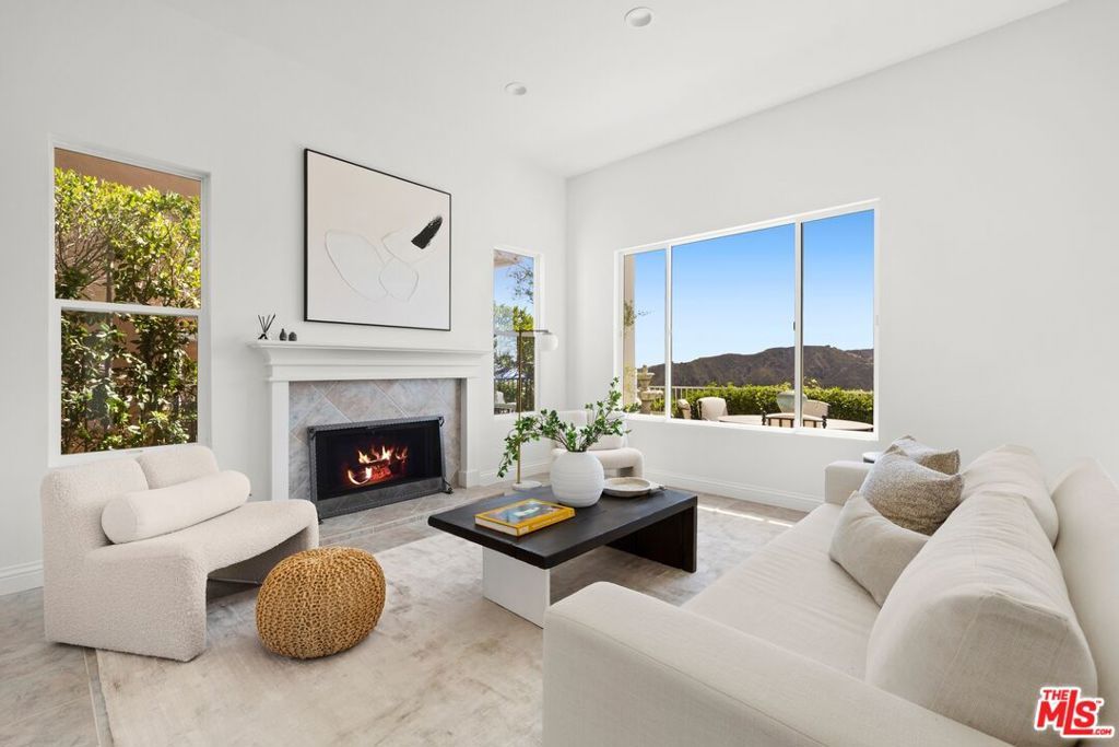 1486 Paseo De Oro, Pacific Palisades, CA 90272 — exterior