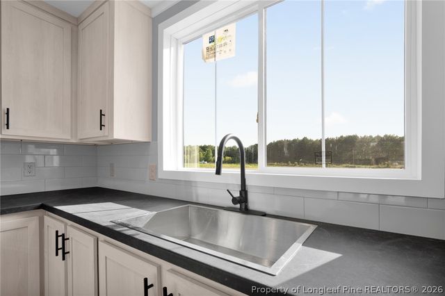 140 Atlas, Lumberton, NC 28358