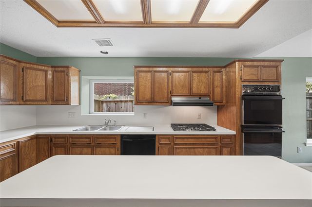 12526 Exbury Court, Tomball, TX 77377