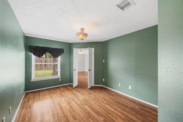 12526 Exbury Court, Tomball, TX 77377